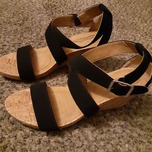 Wedge sandals